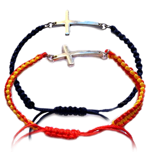 Pulsera  Color Cruz Plateada